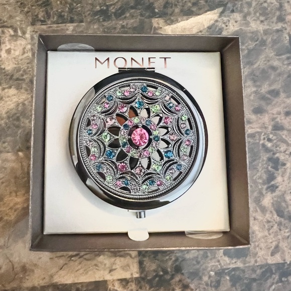 NIB Monet Pink and Black Decorative Compact Mirror - Picture 2 of 8